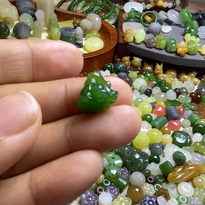 和田玉（糖玉）配件未镶嵌V****1