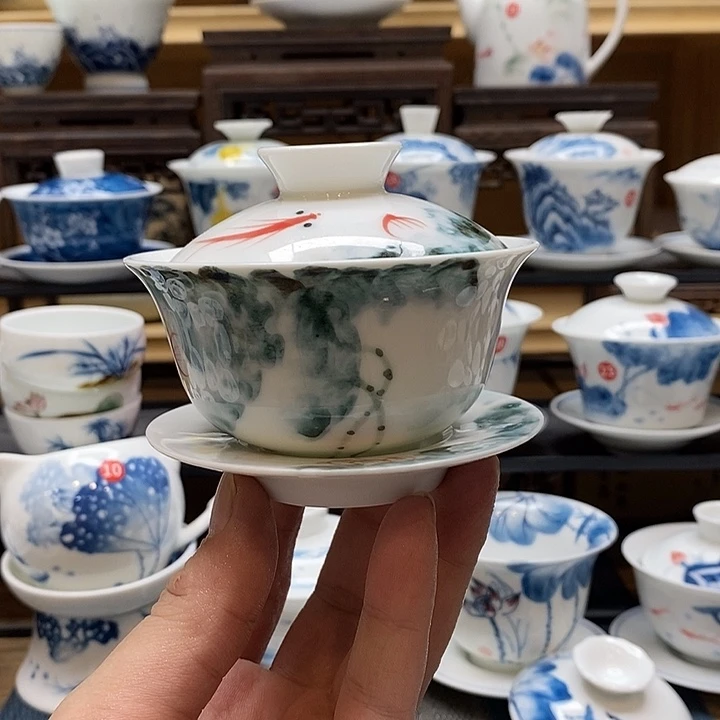 手绘微瑕荷花盖碗