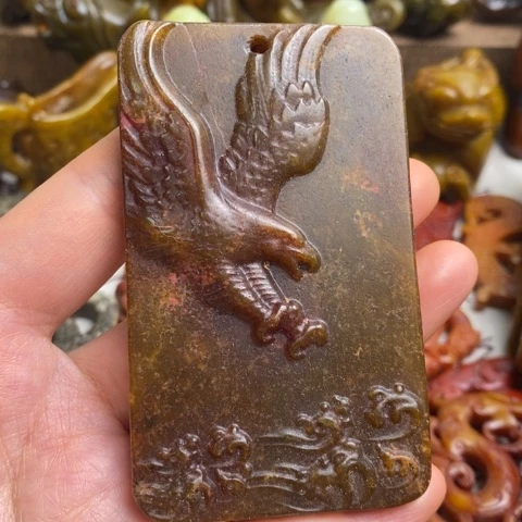 蛇纹石玉未镶嵌颈饰27