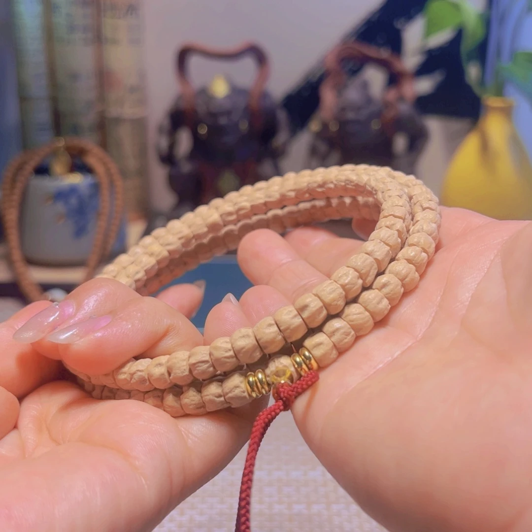 丹***店柏香籽/百香籽吊坠