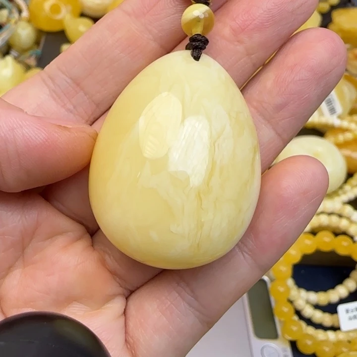 未镶嵌颈饰蜜蜡天然蜜蜡