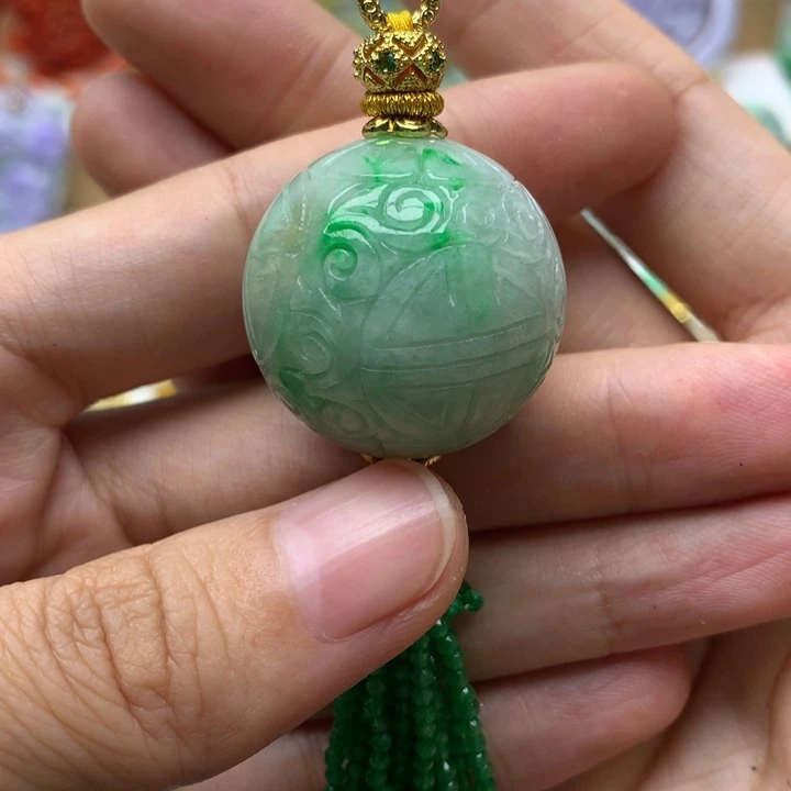 颈饰未镶嵌翡翠翡翠