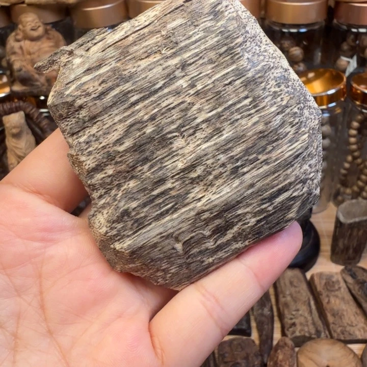 沉香碎屑沉香文莱品香料 12.7 克