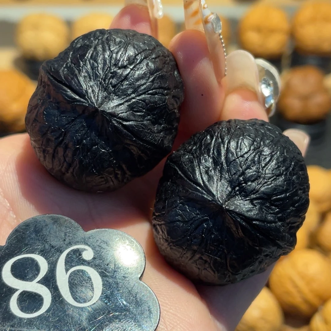 地闷龙珠核桃35。