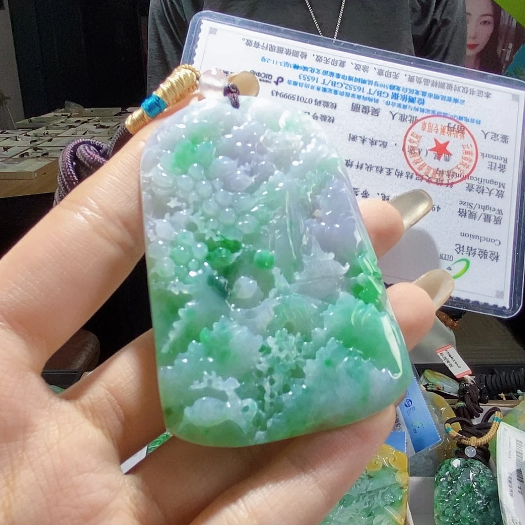 颈饰未镶嵌翡翠翡翠