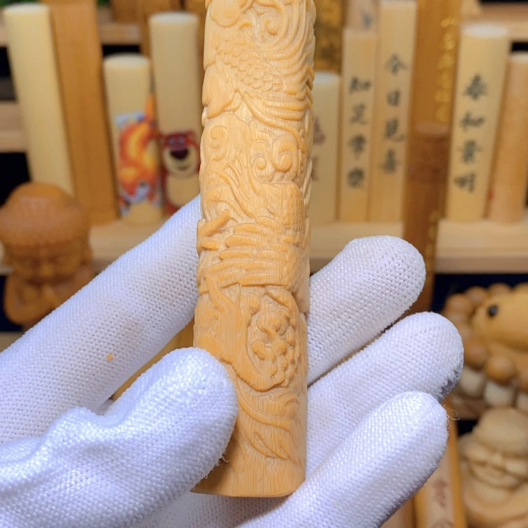 竹i****y纯手工雕刻黄皮龙凤柱