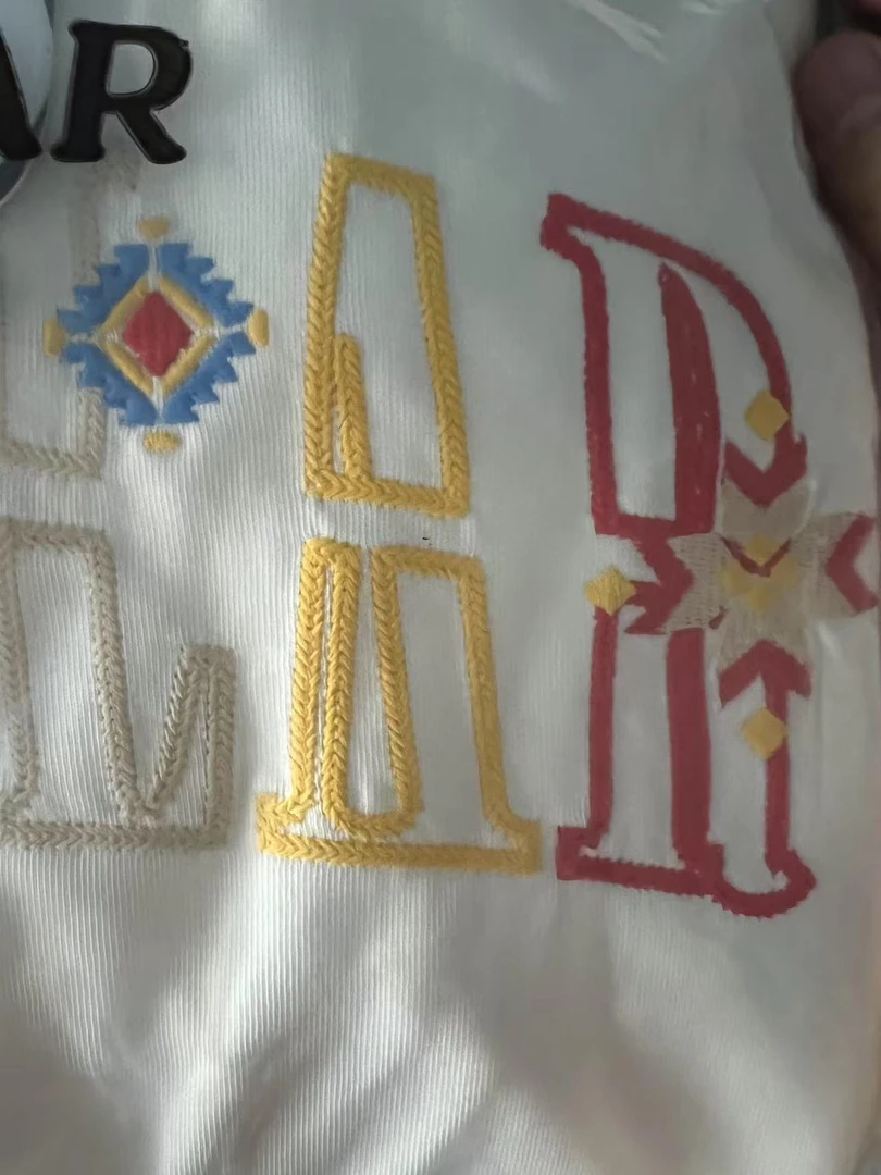 清清价民族风短袖闭眼拍