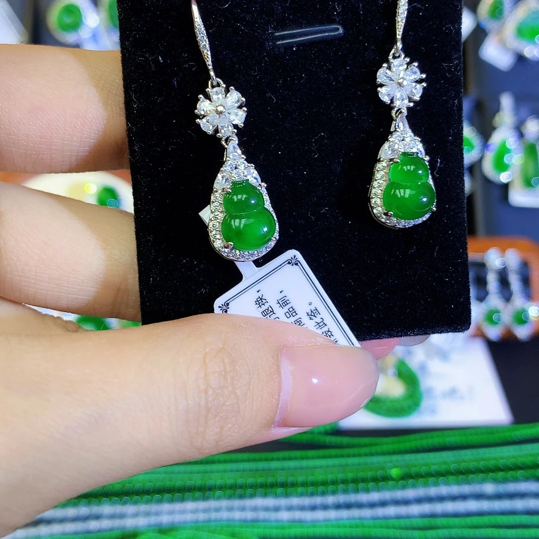 翡翠耳饰银S925镶嵌天然翡翠耳勾