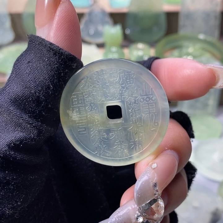 岫玉吊坠未镶嵌吊坠