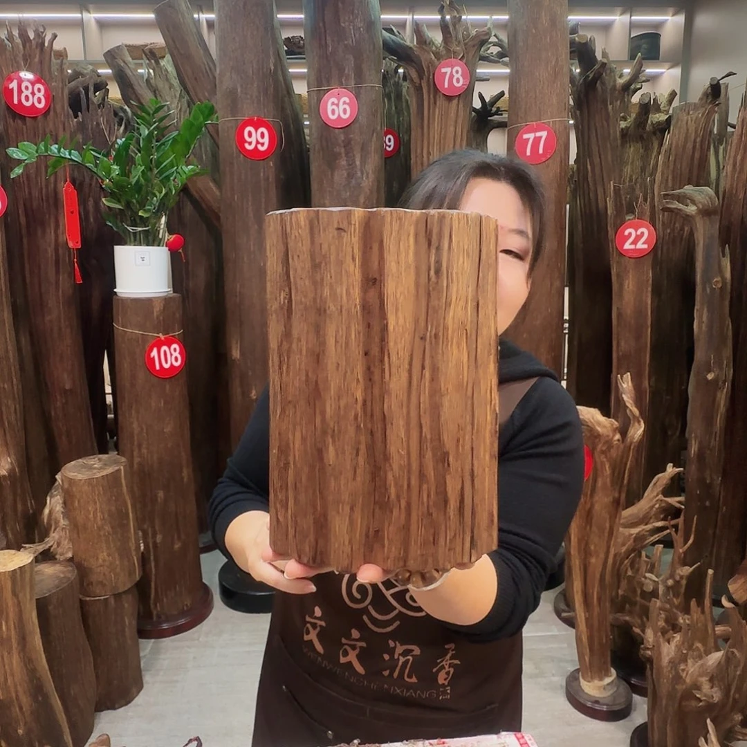 沉香枕沉香沉香原材料，沉香摆件