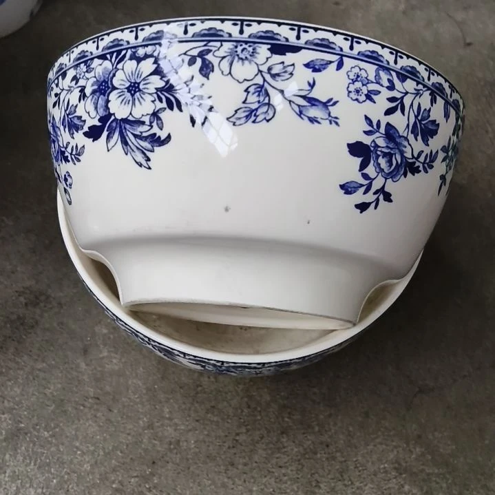 陶瓷盘子碗啥都有