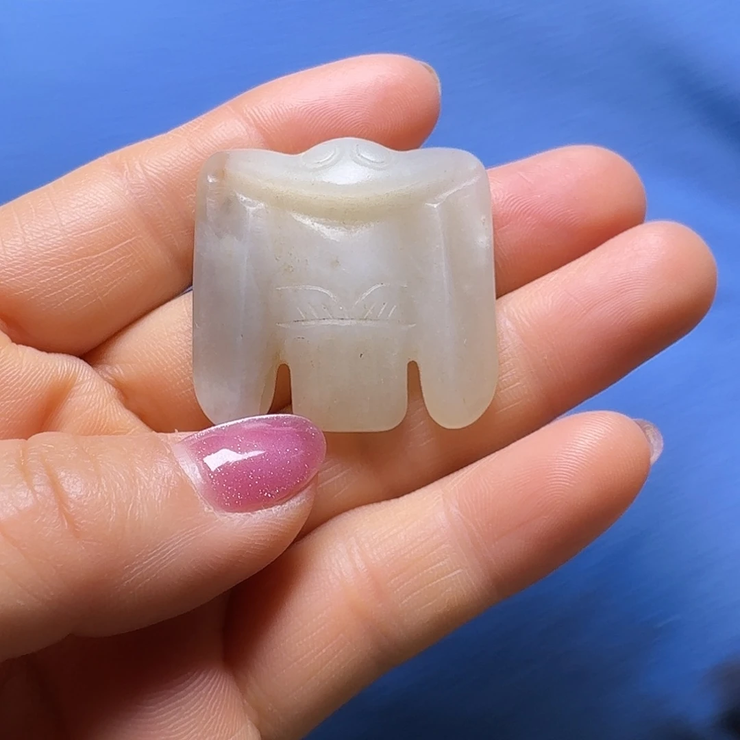 和田玉（糖玉）未镶嵌颈饰