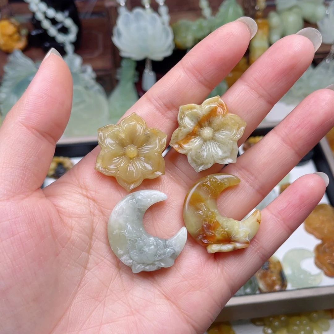 刀***熊蛇纹石玉未镶嵌颈饰