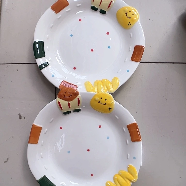 瓷片瑕疵特价陶瓷深盘