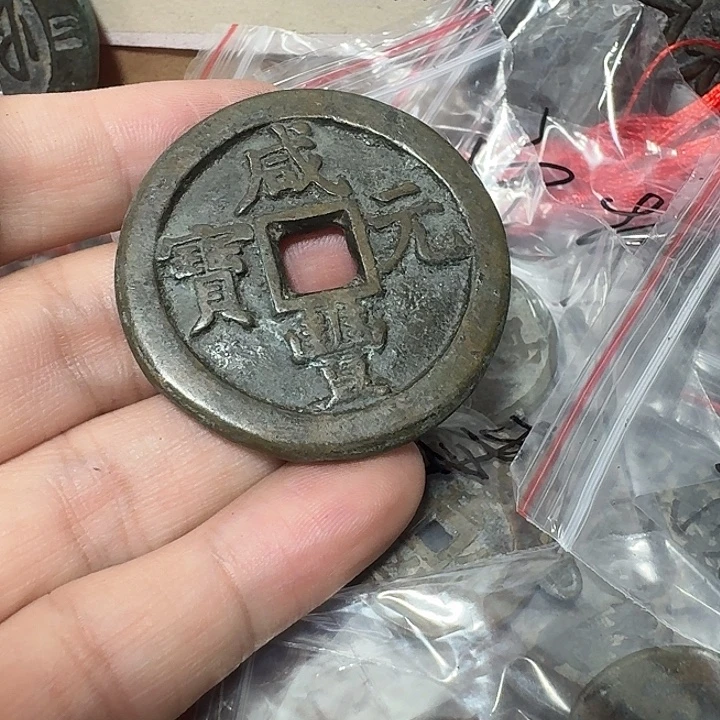 P***E铜现代工艺品花钱