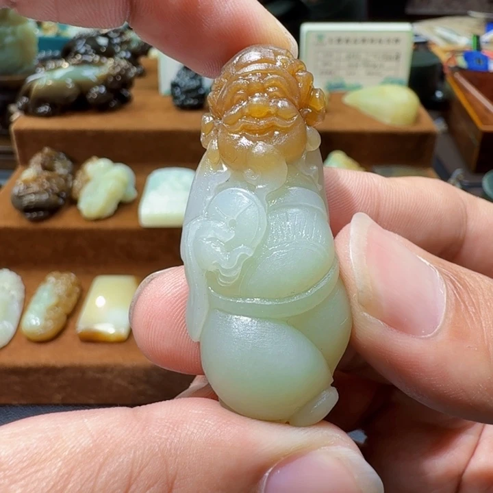 未镶嵌和田玉挂件