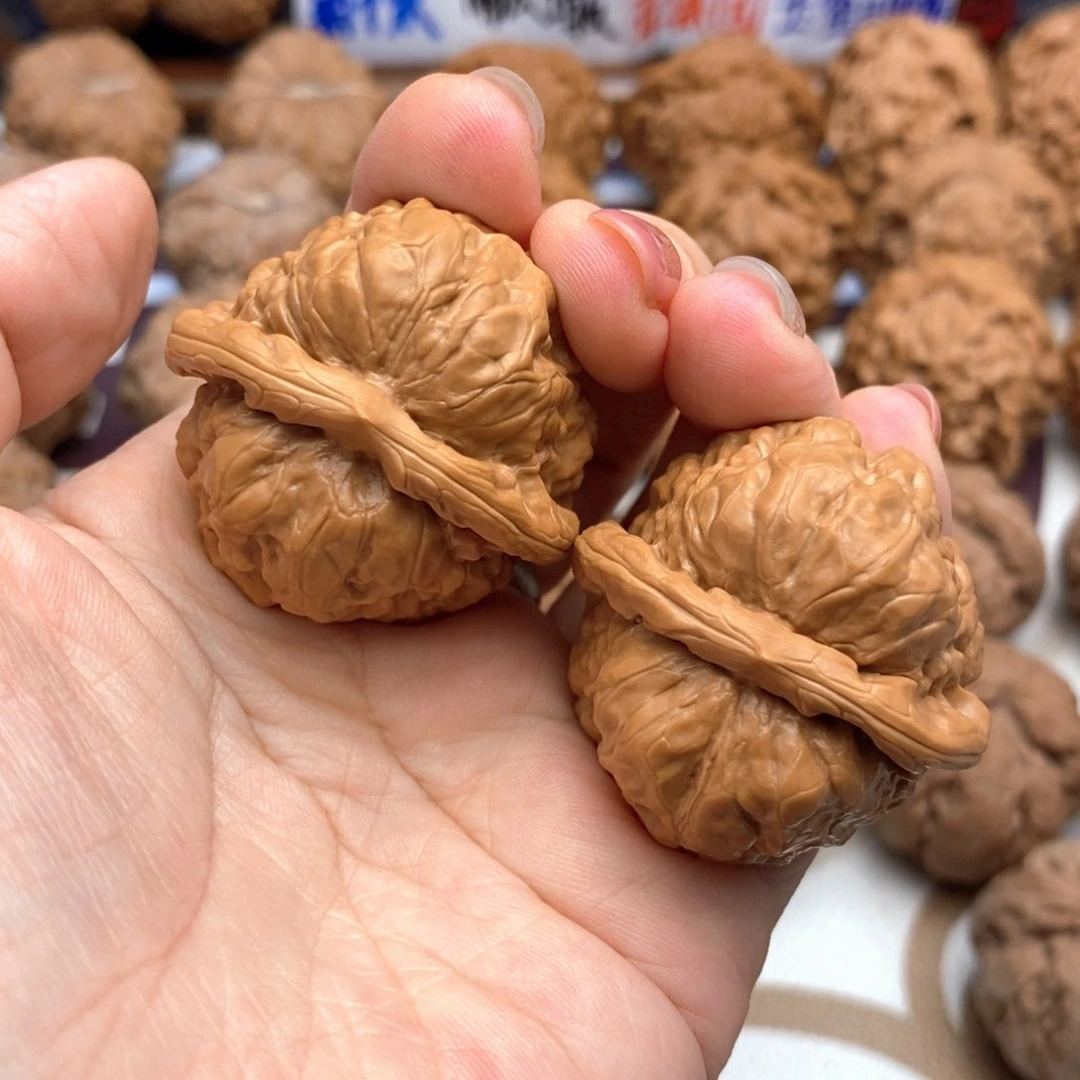 【闪购商品】文玩核桃吊坠39尺蛤蟆头