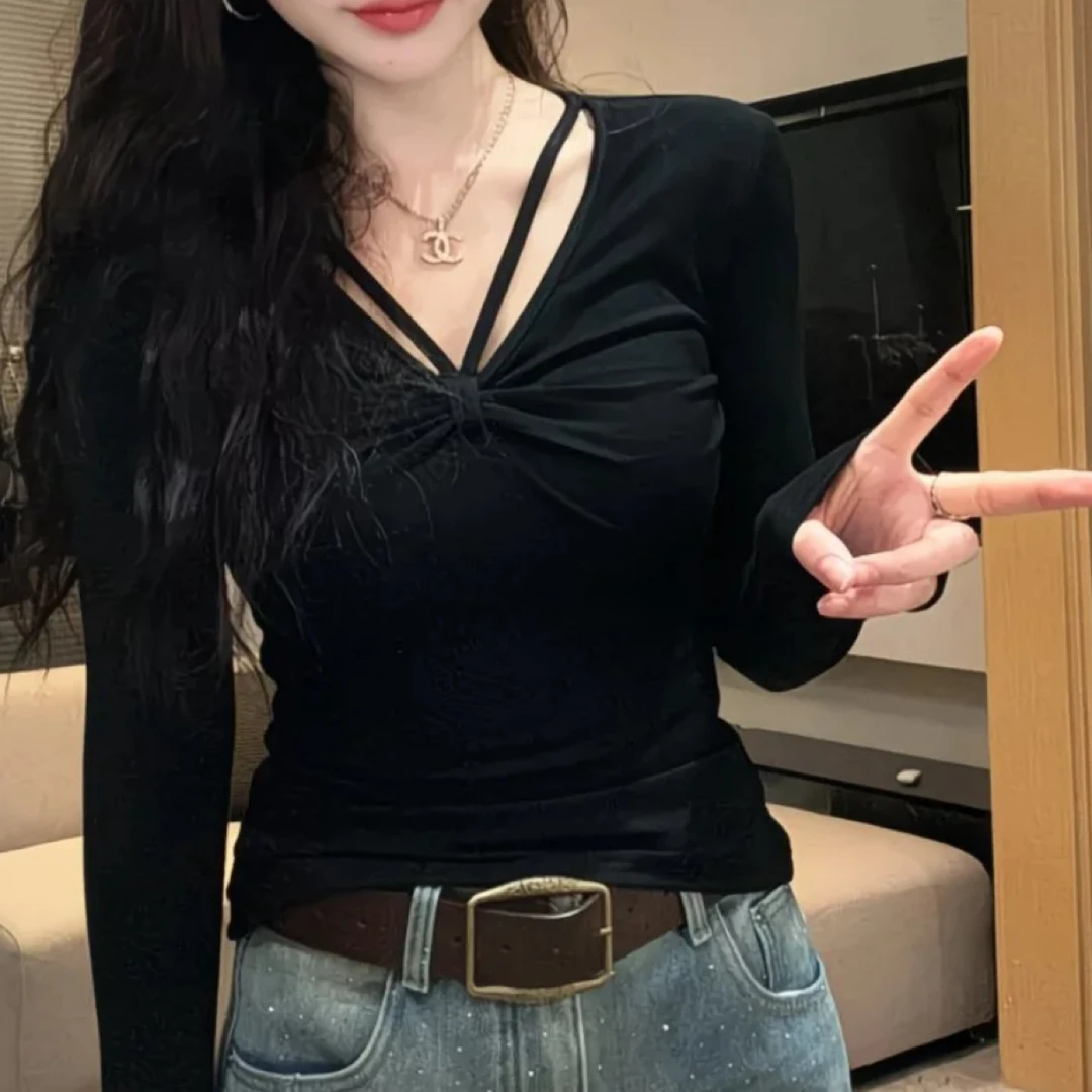 显瘦性感锁骨长袖打底衫