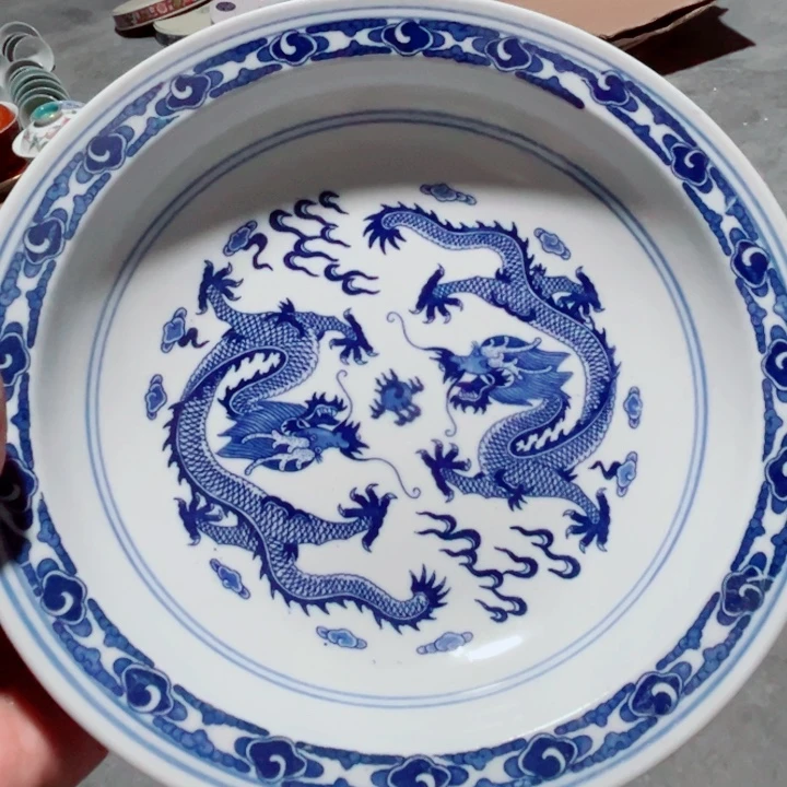 青花玲珑8寸复边盘双龙戏珠