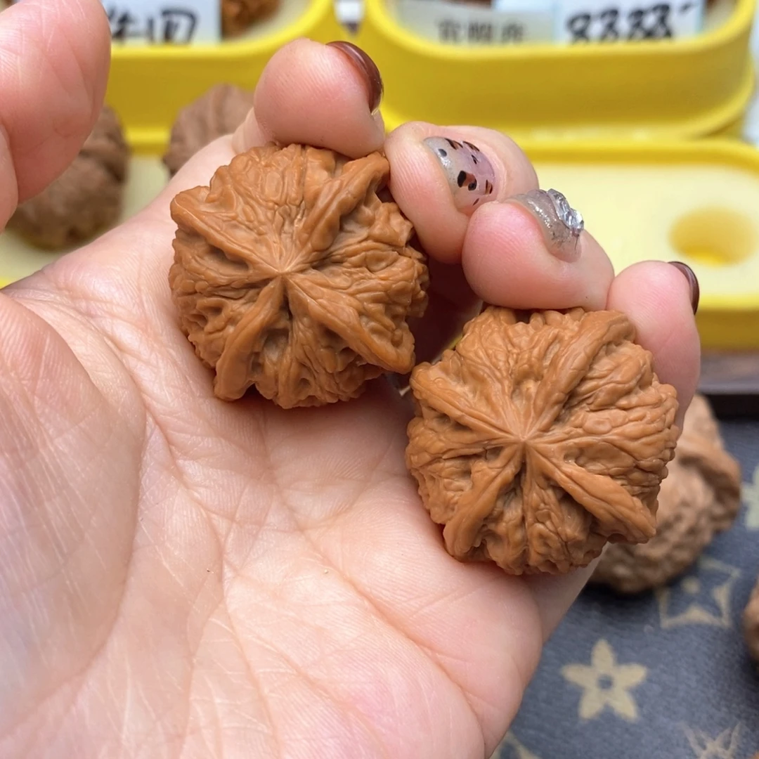 把件文玩核桃199号雨花石四