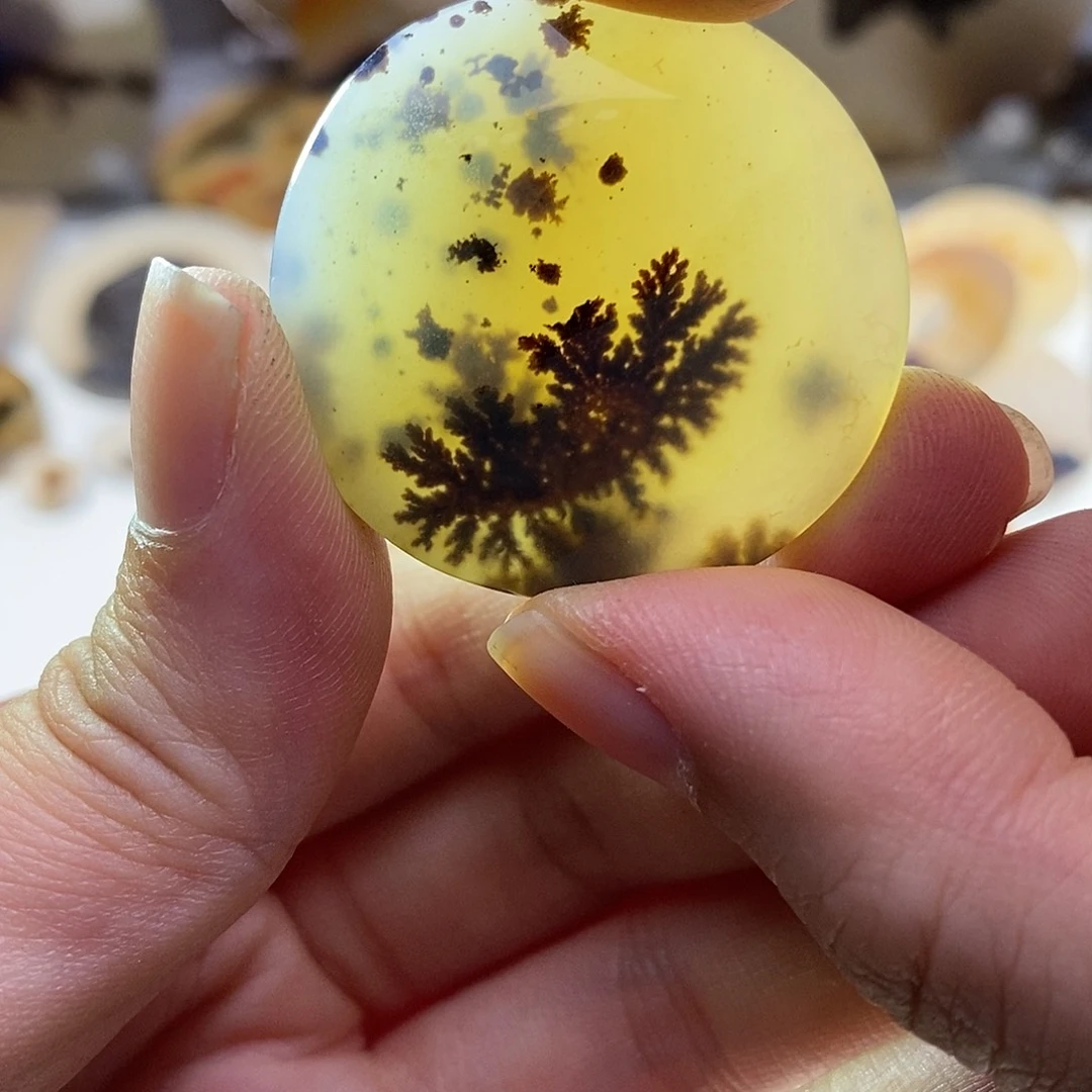 未镶嵌玛瑙/玉髓珠宝奇石