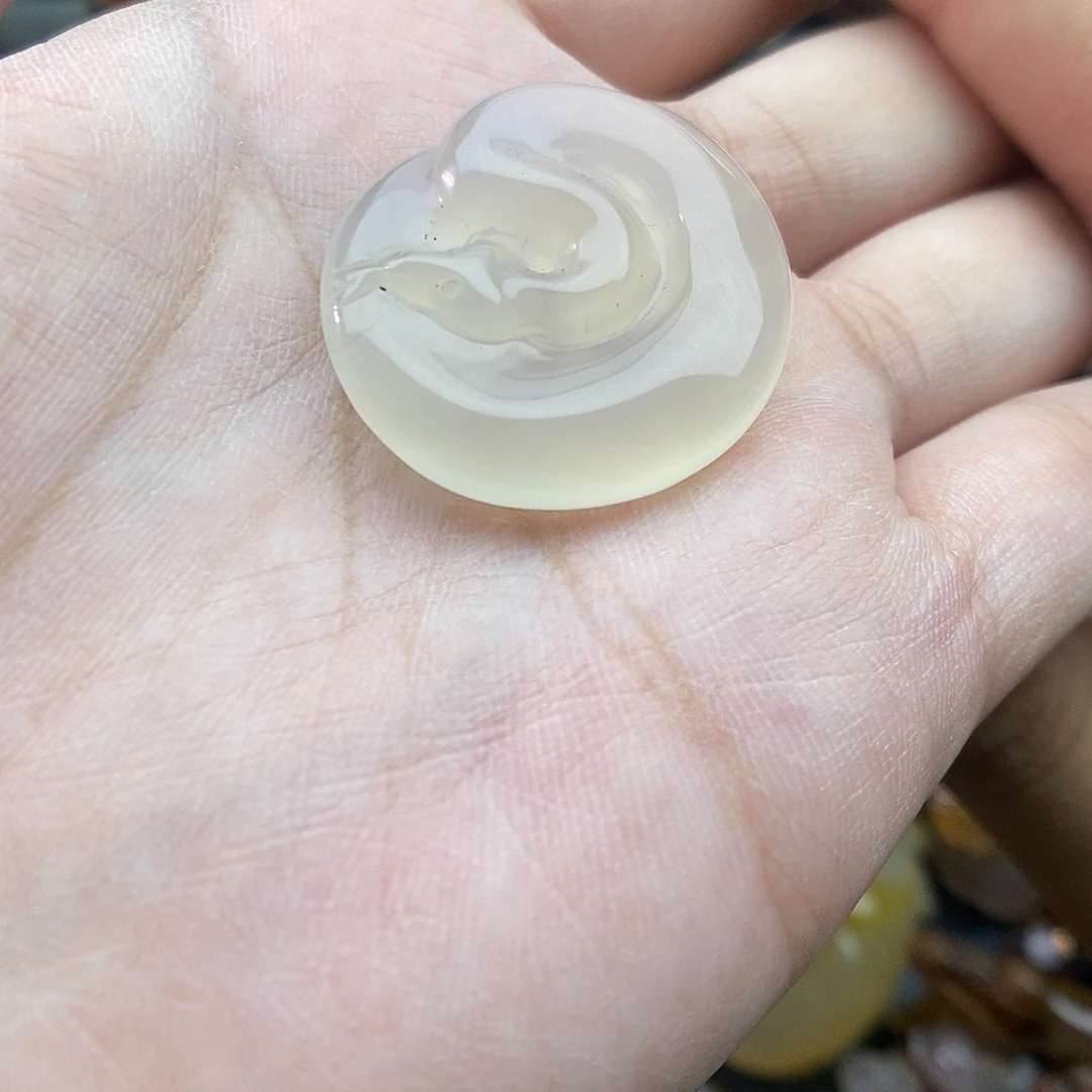 未镶嵌颈饰玛瑙/玉髓
