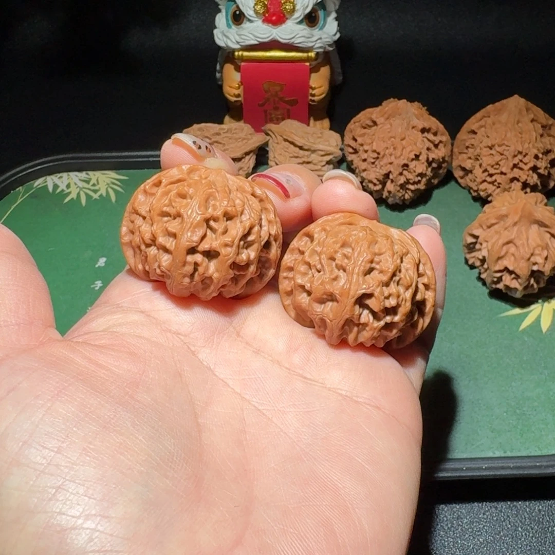 吊坠文玩核桃苹果园