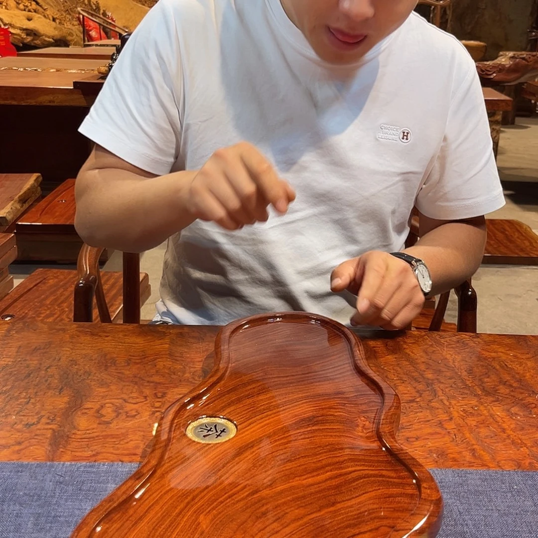 玉木（非红木类）巴花学名古夷苏木