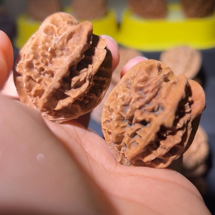 文玩核桃吊坠核桃72