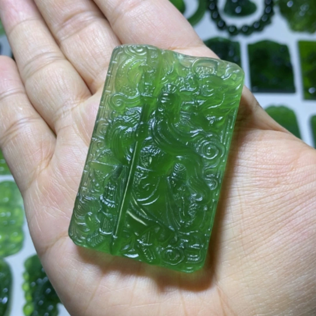 【闪购商品】未镶嵌蛇纹石玉颈饰