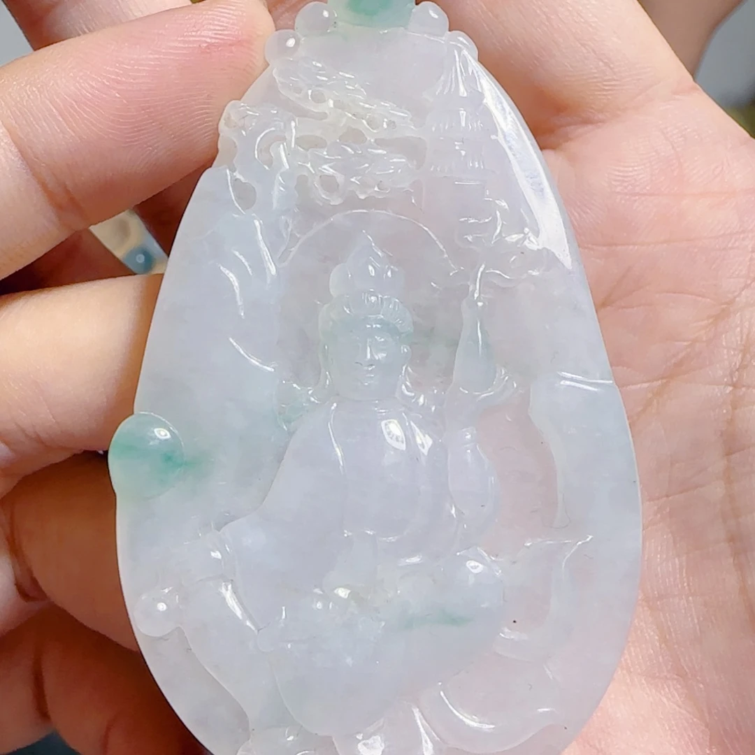 翡翠未镶嵌颈饰观音