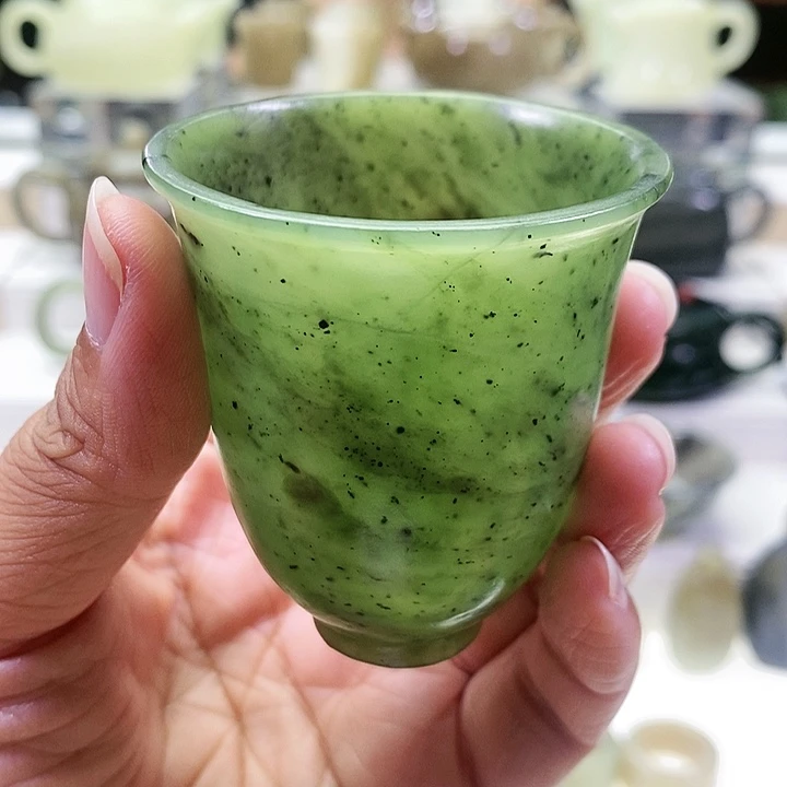 未镶嵌和田玉挂件茶杯60m l