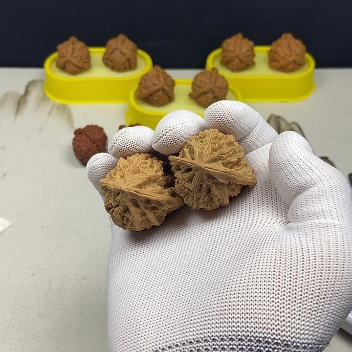 吊坠文玩核桃核桃的品种繁多和品种繁多