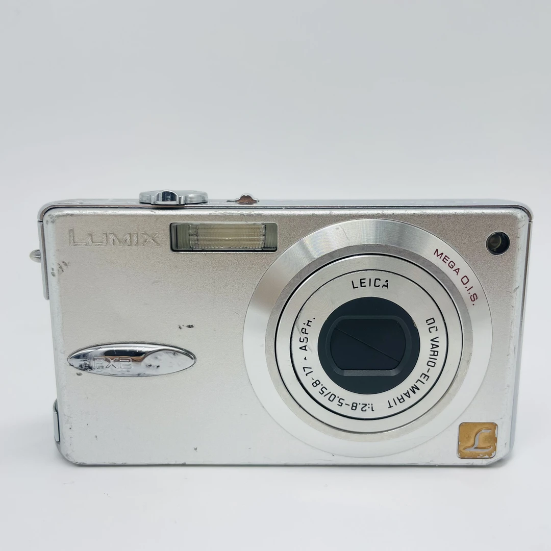 95新 Panasonic/松下 FX2 400万像素 3倍光学变焦（no退no换）