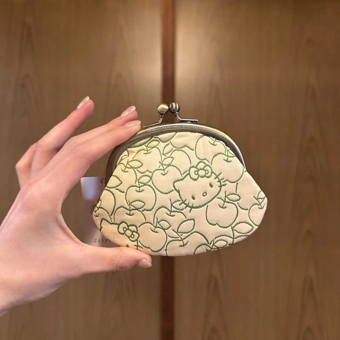 【京都限定】HelloKitty 苹果Kitty口金零钱包