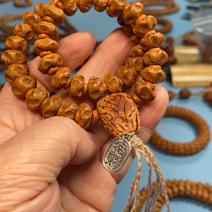 桃核吊坠珠**玛12雕刻无相桃核