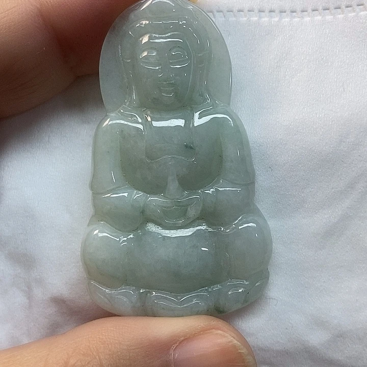 翡翠未镶嵌颈饰佛公