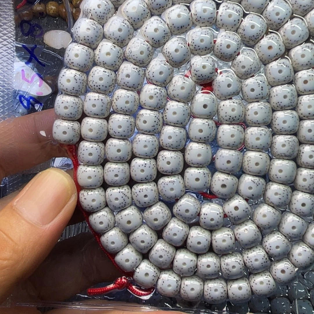 张***萬星月菩提吊坠9.5×8.5桶