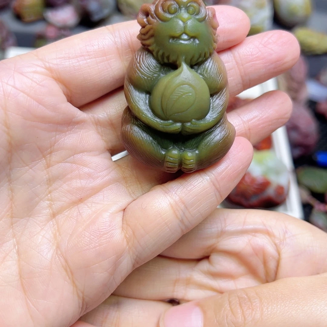 芋***e未镶嵌吊坠玛瑙/玉髓