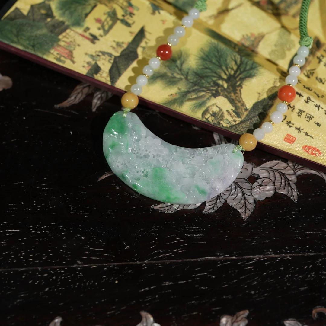 1.19香港王老板-翡翠吊坠6k829