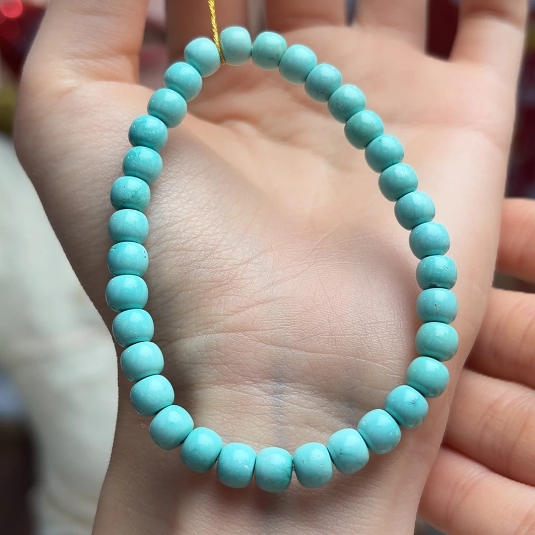 绿松石未镶嵌颈饰