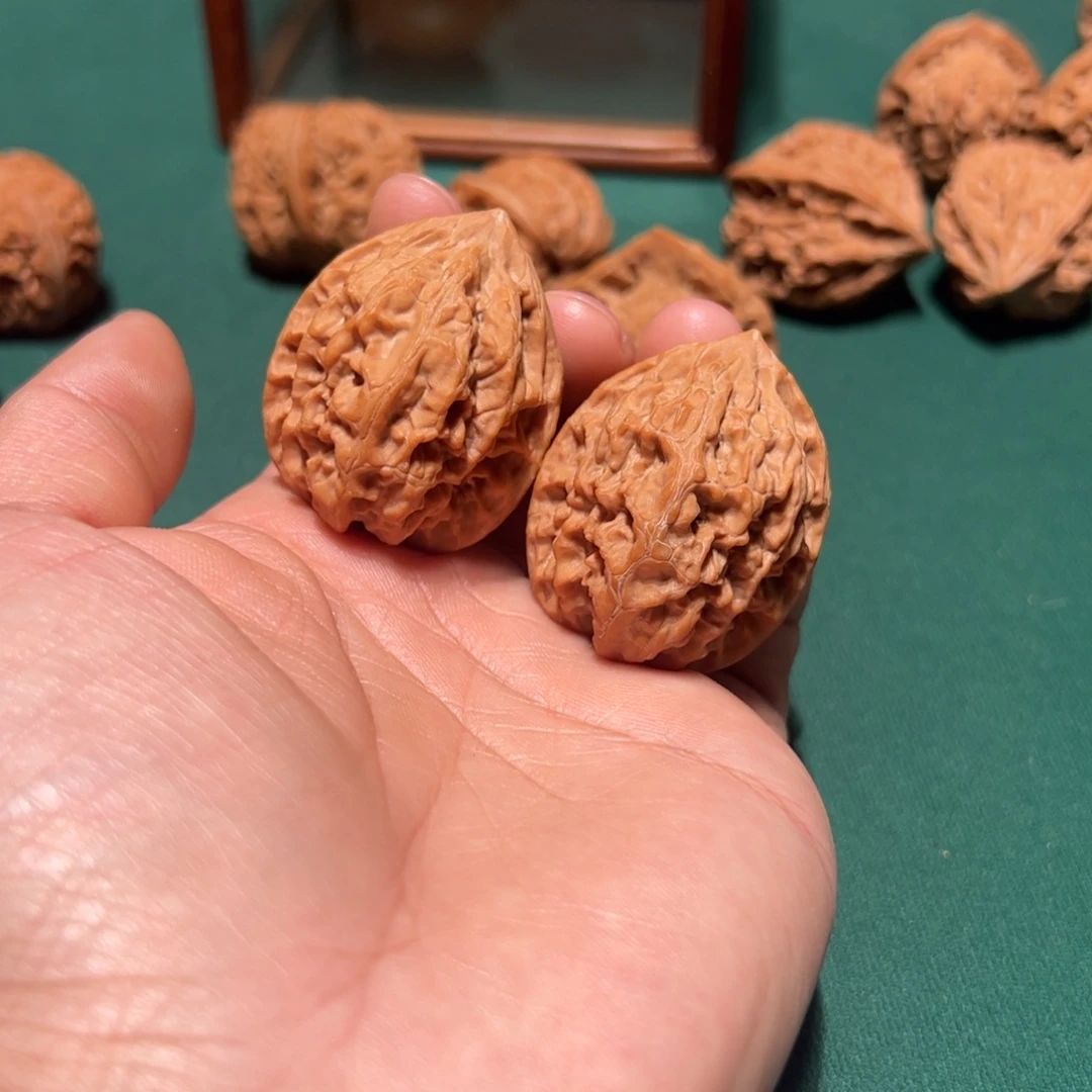 假***作文玩核桃把件野生鸡心 35 全品