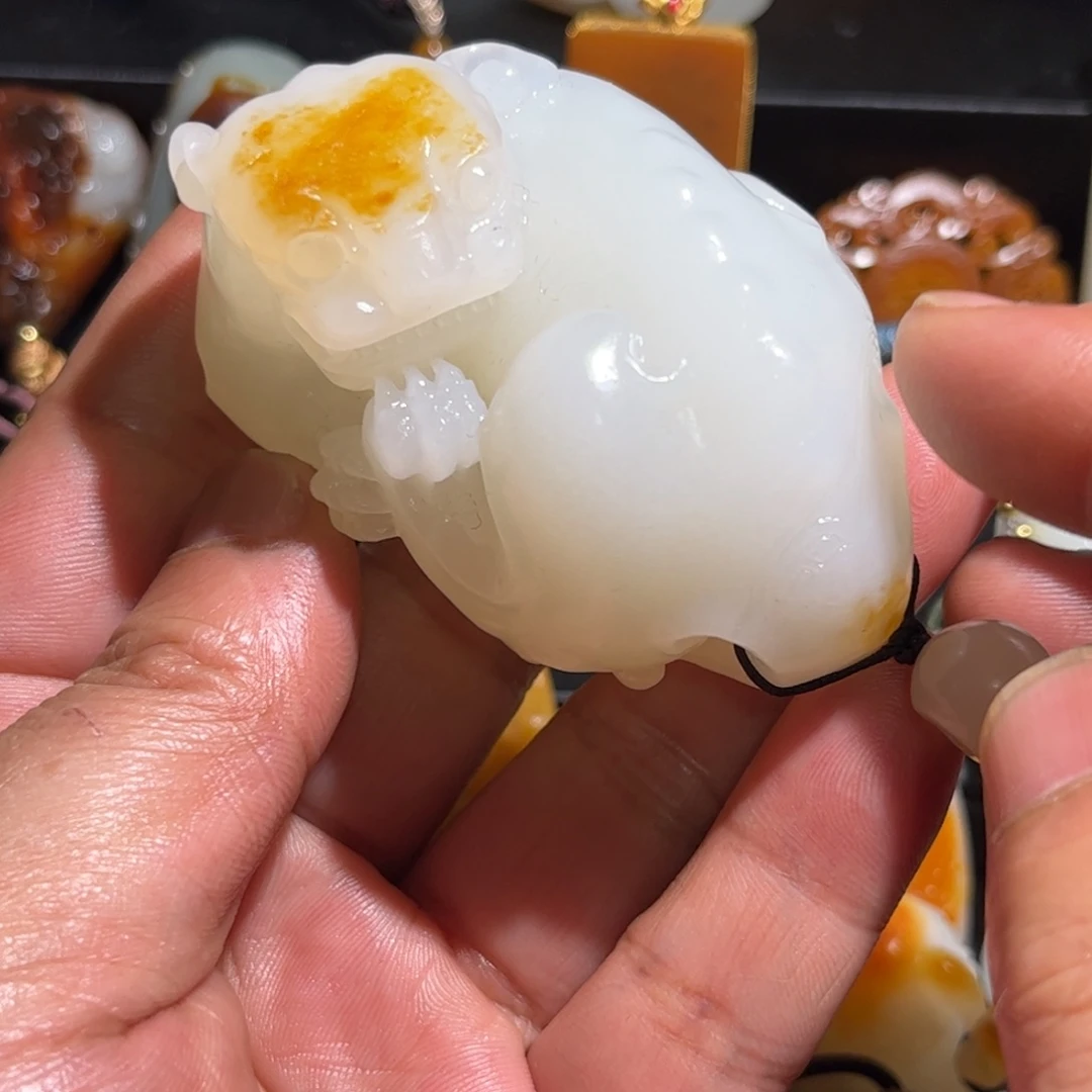 和田玉挂件未镶嵌