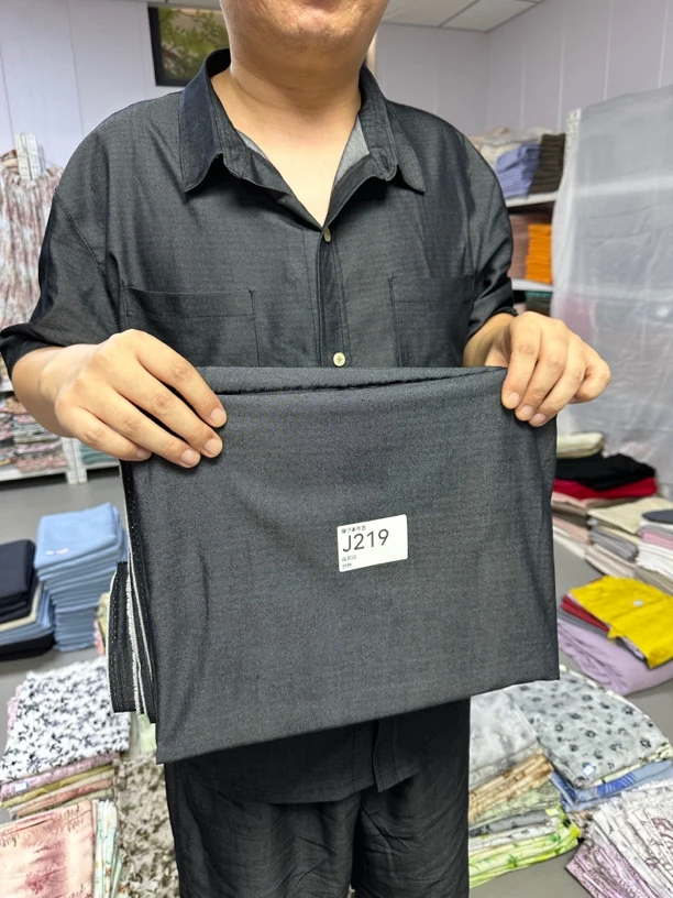 219黑灰色天丝牛仔1米面料 多拍连裁