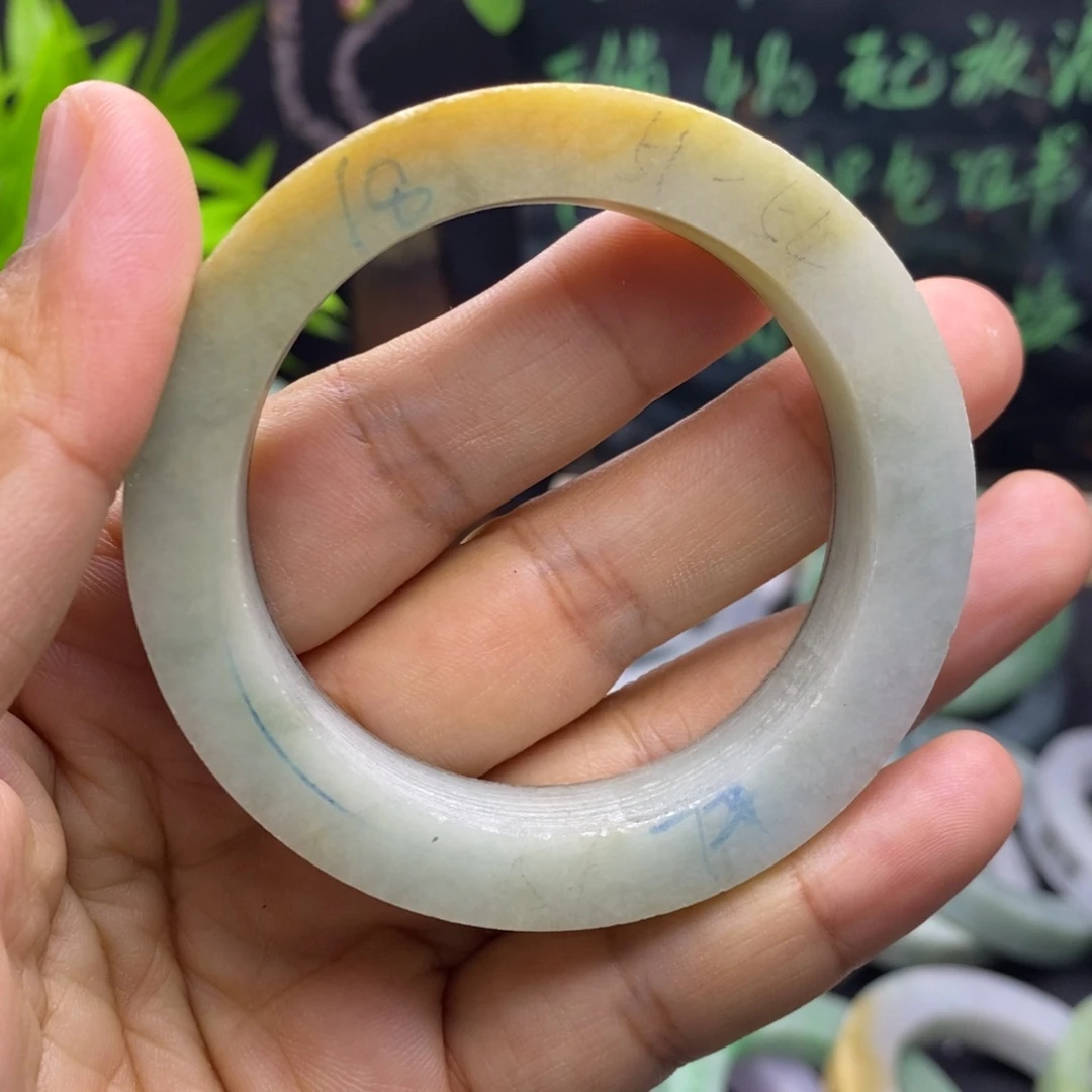 定制翡翠手镯未镶嵌