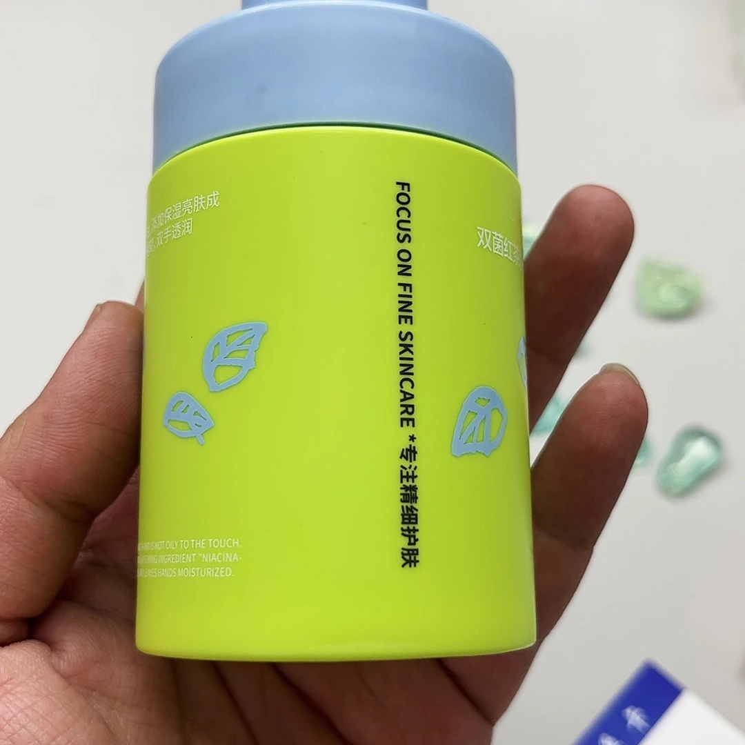 未镶嵌蛇纹石玉吊坠