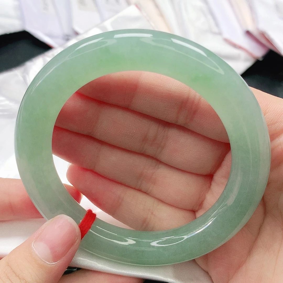 未镶嵌手镯（圆镯）翡翠胖圆57.58