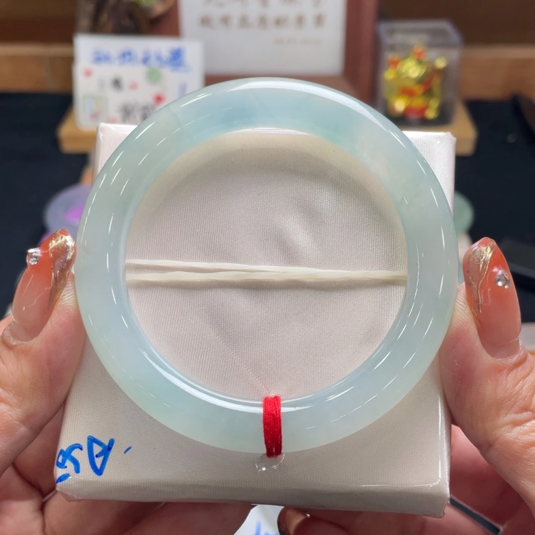 翡翠手镯未镶嵌翡翠56圆条