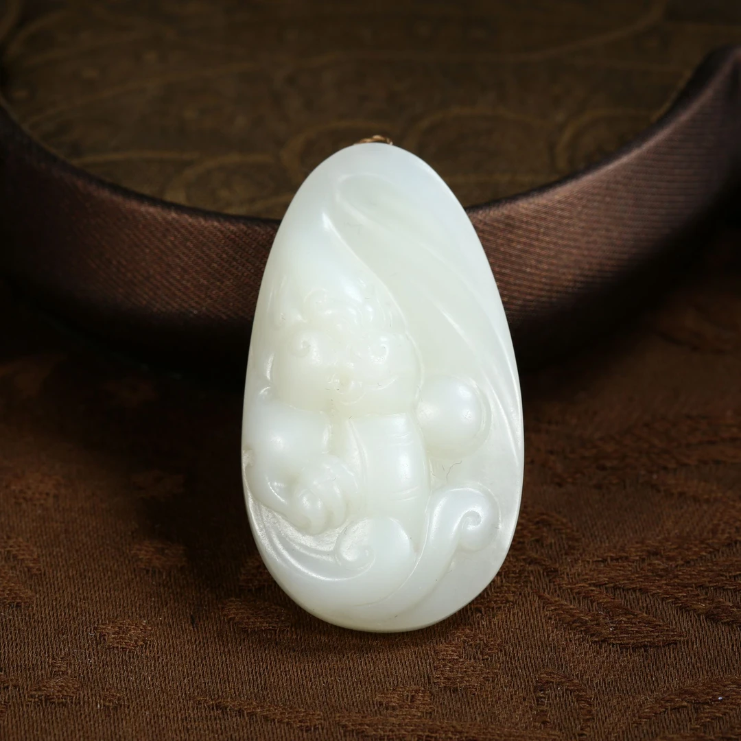 【央博玉专属】和田玉米达白玉瑞兽吊坠N2899尺寸：45.7*26.2*12.4mm