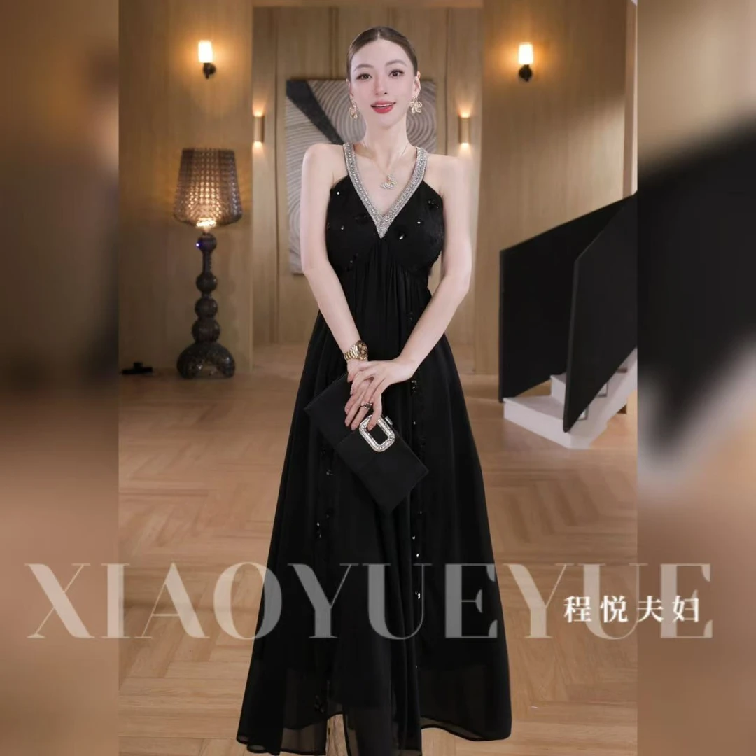 程悦夫妇【本期爆款】A-02100春夏时尚法式酷飒风女装高级感连衣裙